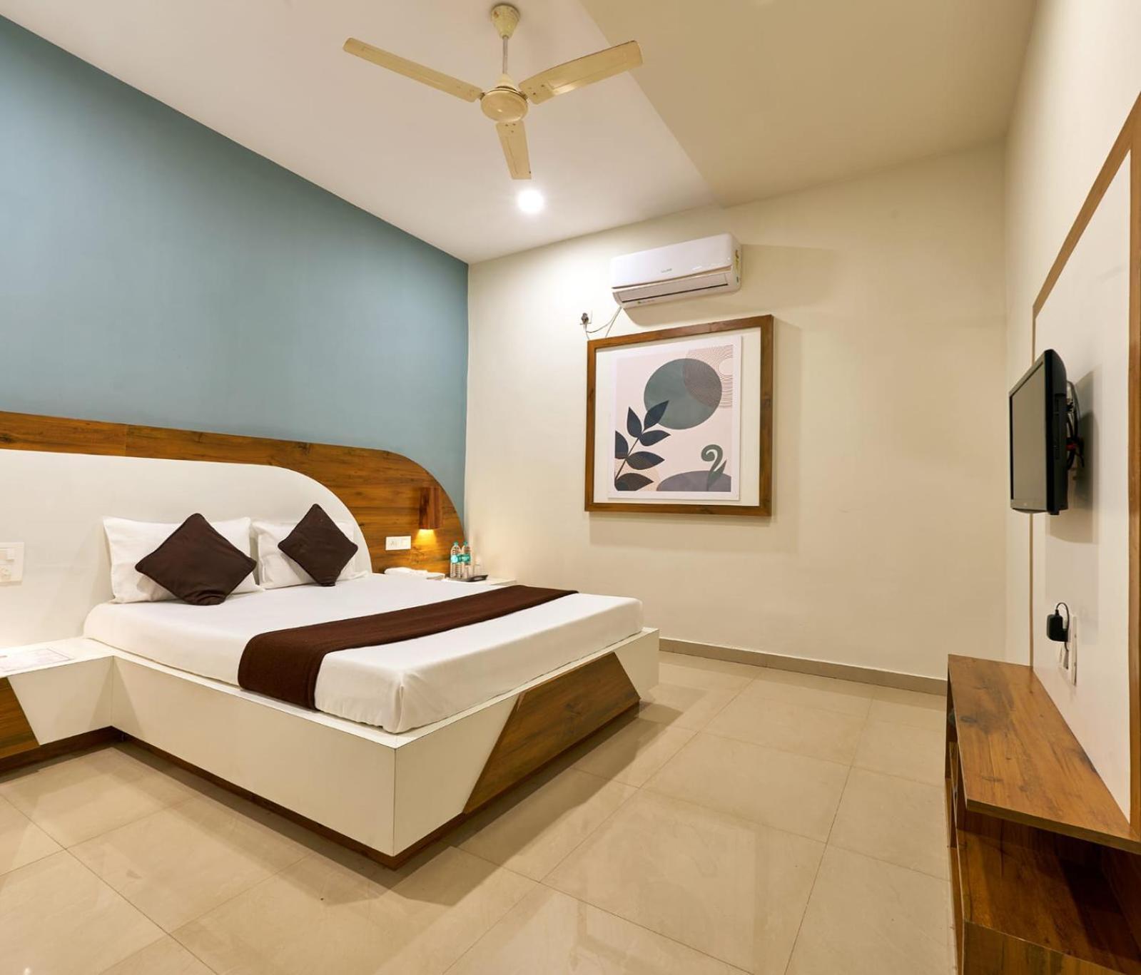 Serenity Resort Panhala Ngoại thất bức ảnh