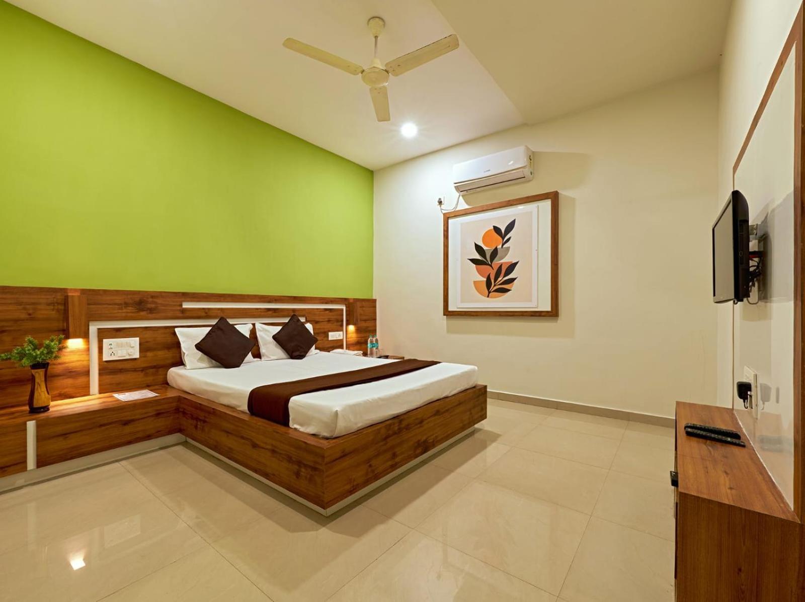 Serenity Resort Panhala Ngoại thất bức ảnh